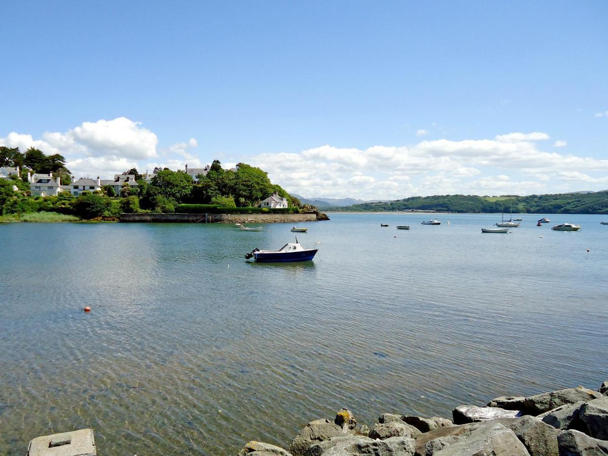 Sea View Apartment Porthmadog Dış mekan fotoğraf